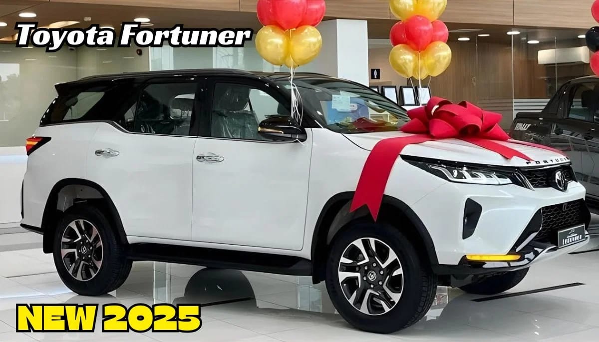 भौकाली लुक लग्जरी इंटीरियर और एडवांस्ड फीचर्स के साथ Launch हुई New Toyota Fortuner 2.0